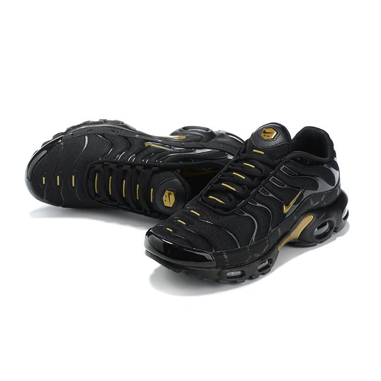 AIR MAX PLUS TN ‘BLACK GOLD’